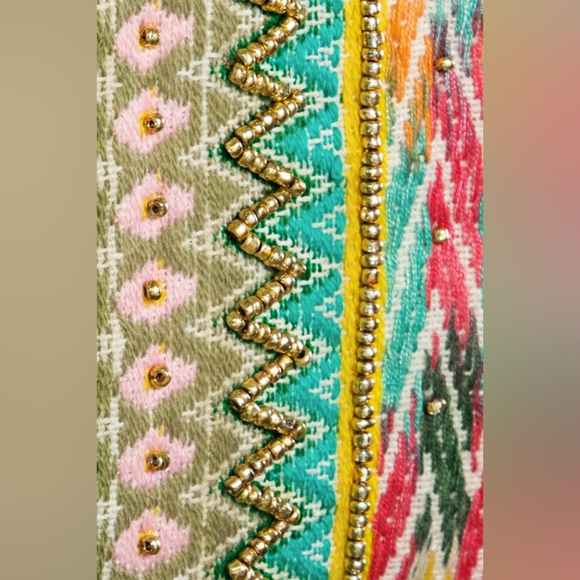 Handmade Hand Beaded Wristlet Clutch - Ethnic Inspired Design - Pastel Colors - Picture 3 of 4